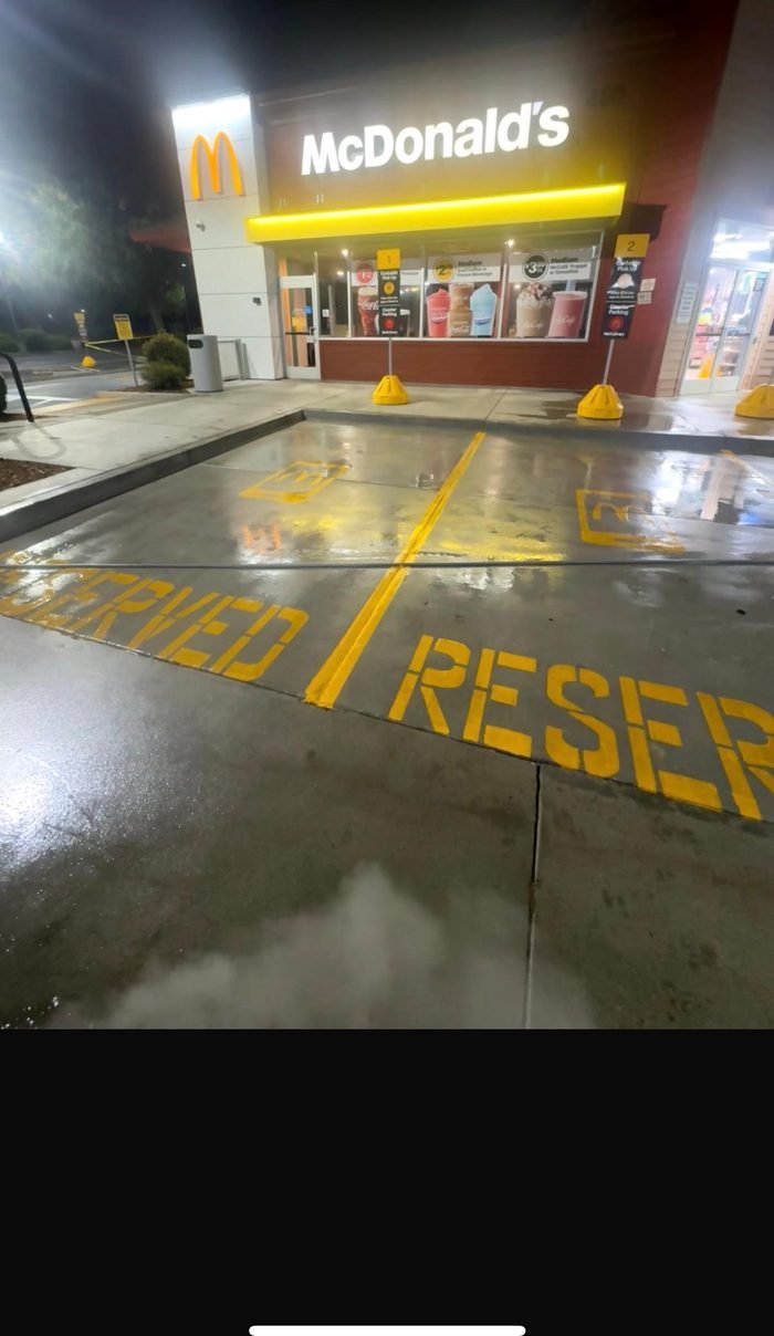 Restaurant or food-service exterior pressure washing